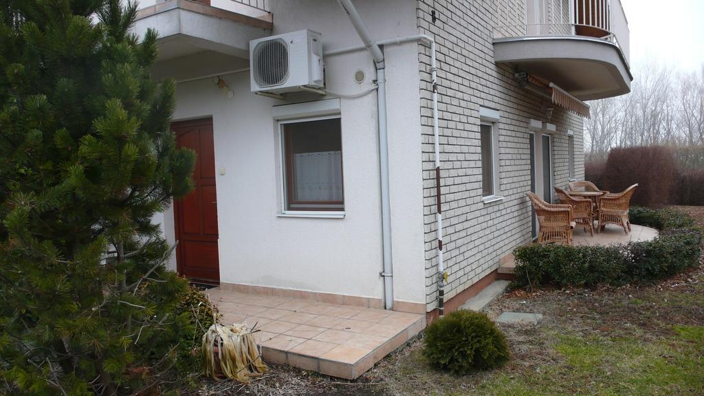 Apartament Nyarido Apartman Alsóörs Zewnętrze zdjęcie